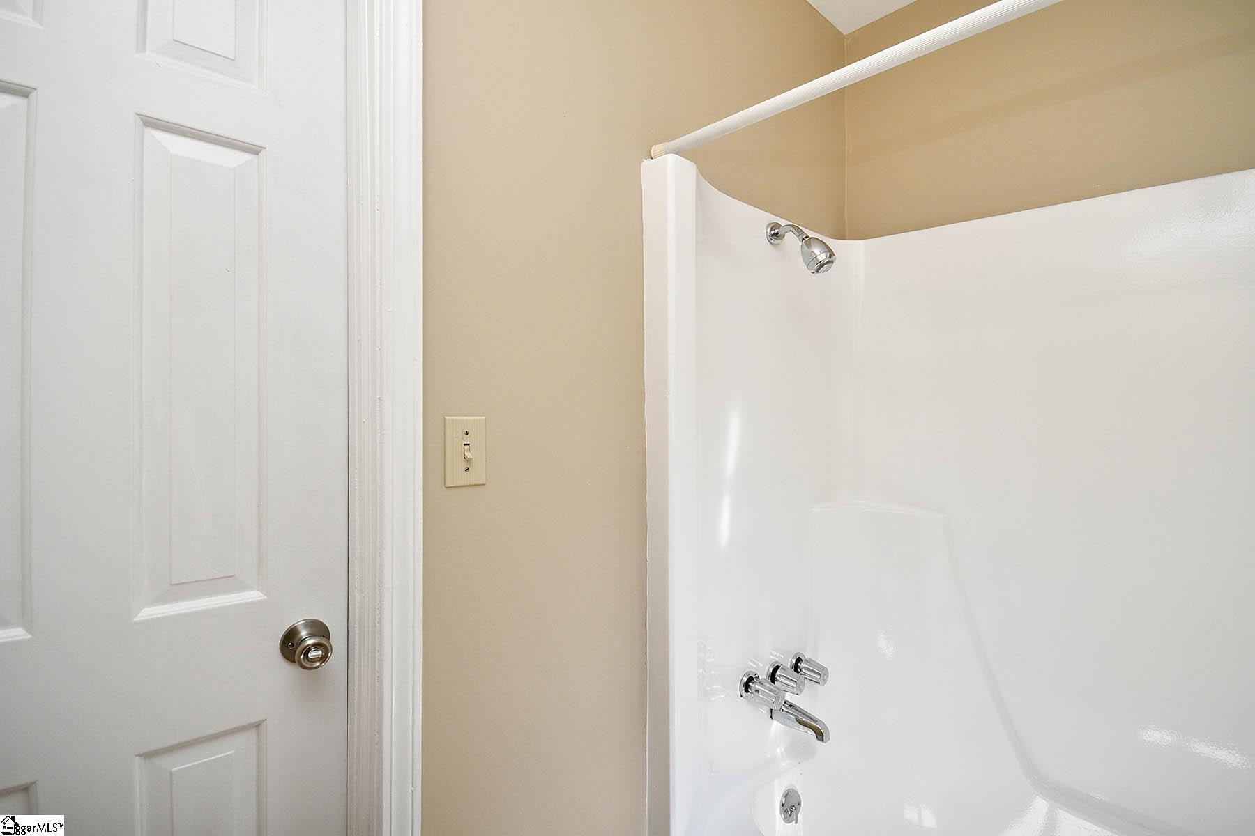 411 Riverside Drive Piedmont, SC 29673 - Photo 19 of 36 Gallery Image 19