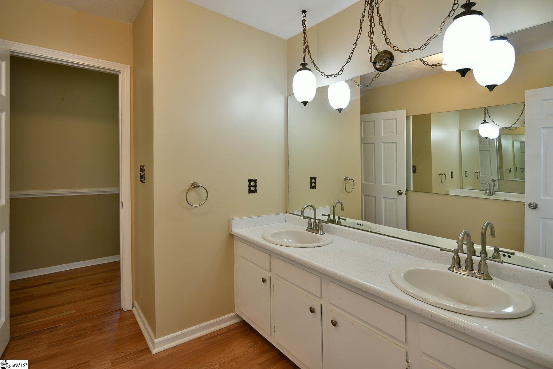 411 Riverside Drive Piedmont, SC 29673 - Photo 20 of 36 Gallery Image 20