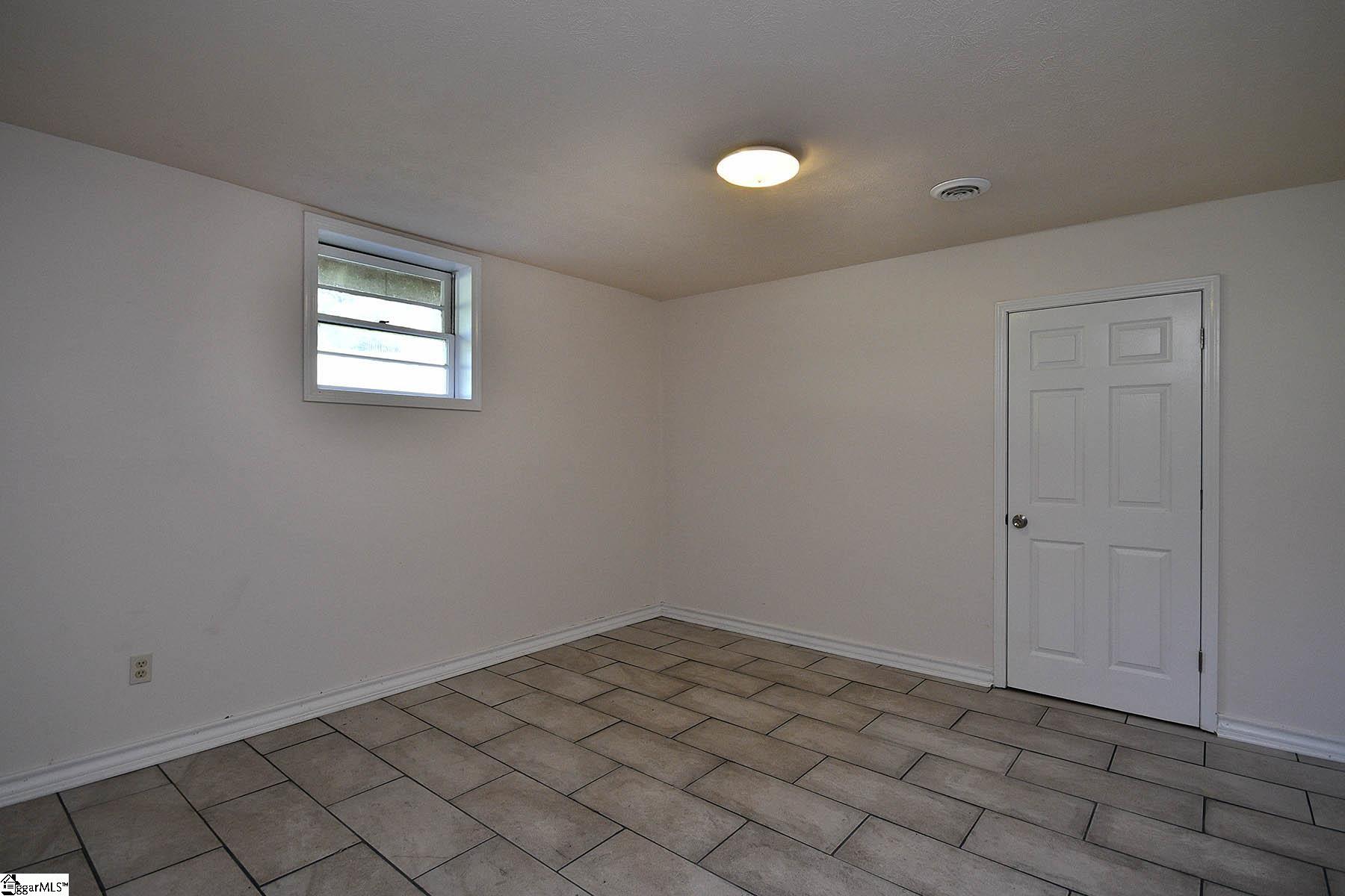 411 Riverside Drive Piedmont, SC 29673 - Photo 30 of 36 Gallery Image 30
