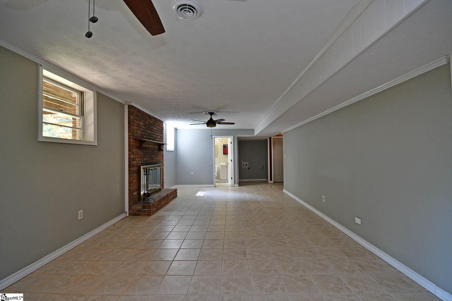 411 Riverside Drive Piedmont, SC 29673 - Photo 32 of 36 Gallery Image 32