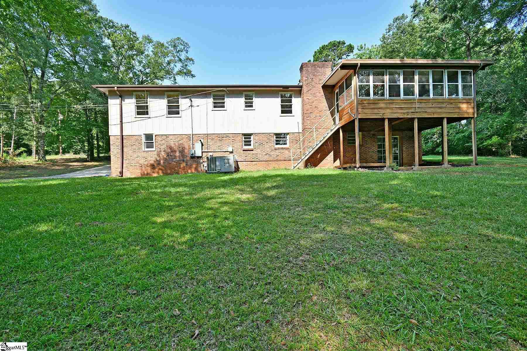 411 Riverside Drive Piedmont, SC 29673 - Photo 5 of 36 Gallery Image 5