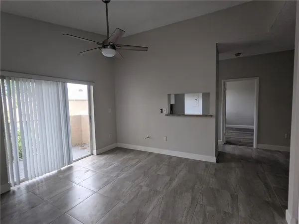 $2,150 | 2361 Northwest 96th Terrace, Unit 18G, Pembroke Pines, FL 33024