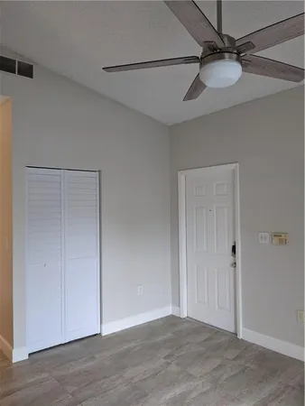 $2,150 | 2361 Northwest 96th Terrace, Unit 18G, Pembroke Pines, FL 33024
