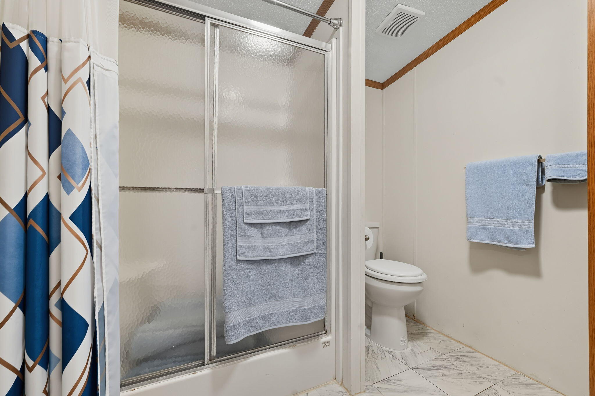 4245 Echo Road Benton Harbor, MI 49022 - Photo 39 of 54 Primary Bath 4245 Echo Rd, Benton Harbor