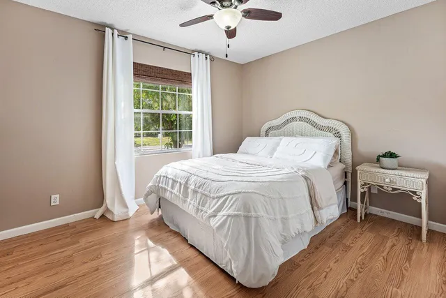 $485,000 | 5418 Club Circle, Haverhill, FL 33415