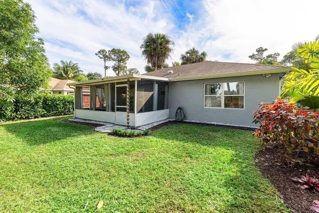 $485,000 | 5418 Club Circle, Haverhill, FL 33415