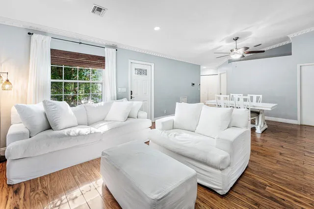 $485,000 | 5418 Club Circle, Haverhill, FL 33415