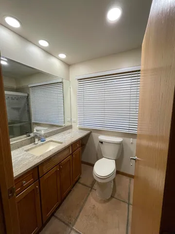 $409,900 | 12102 220th Avenue, Salem Lakes, WI 53104