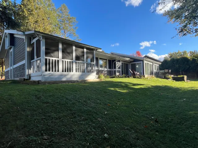 $409,900 | 12102 220th Avenue, Salem Lakes, WI 53104