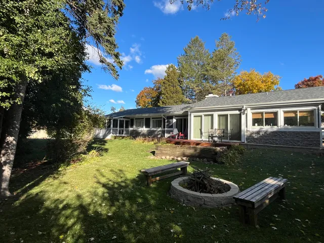 $409,900 | 12102 220th Avenue, Salem Lakes, WI 53104