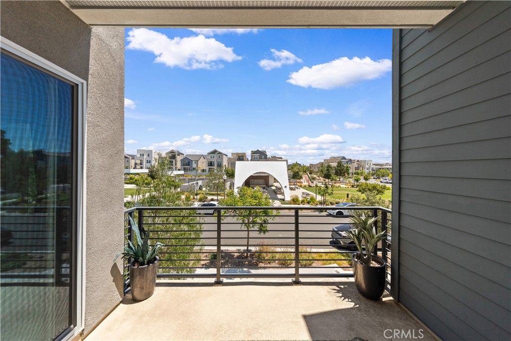 189 Biome Irvine, CA 92618 - Photo 9 of 72