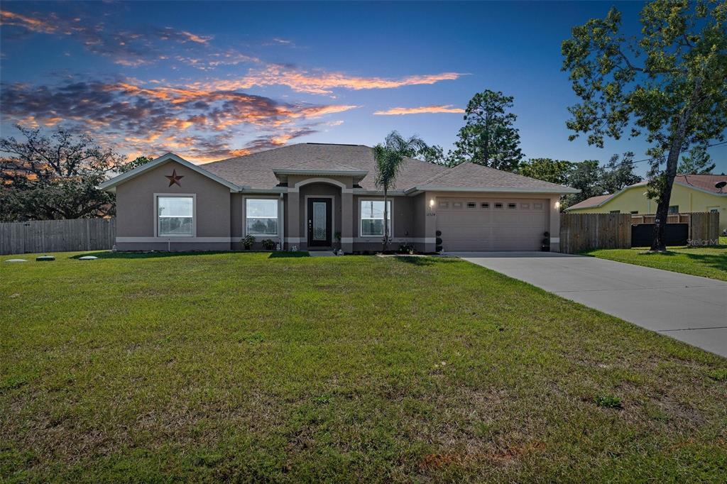 12524 Mountain Dove Road Weeki Wachee, FL 34614 - Photo 4 of 40 Gallery Image 4