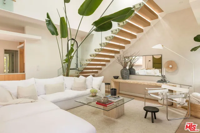 $3,499,000 | 2413 Wilson Avenue, Venice, CA 90291