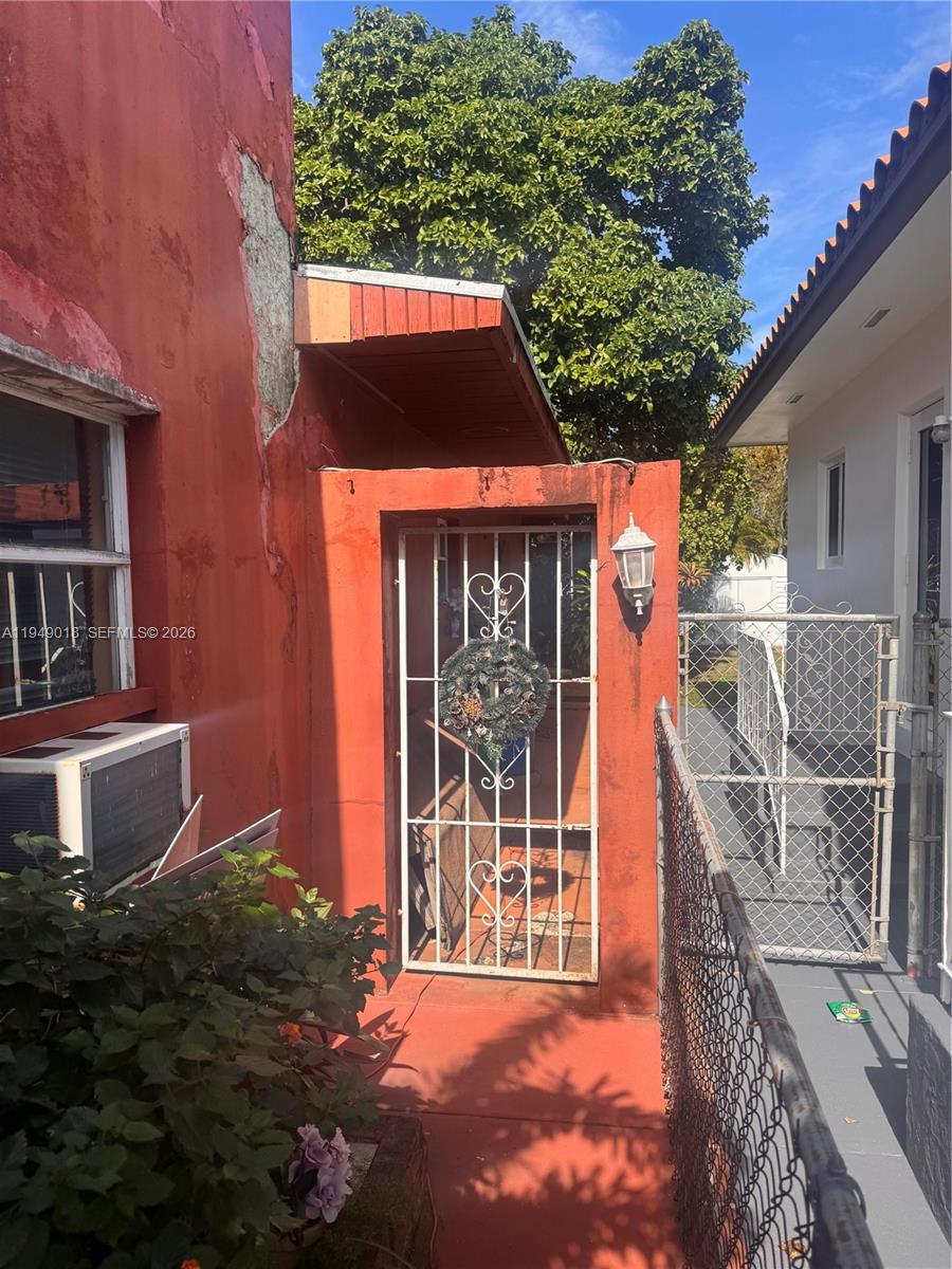 2929 Southwest 5th Street Miami, FL 33135 - Photo 3 of 5