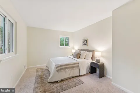 $480,000 | 12802 Valleywood Drive, Woodbridge, VA 22192