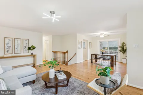 $480,000 | 12802 Valleywood Drive, Woodbridge, VA 22192