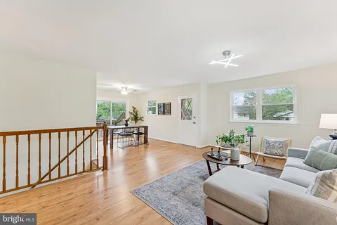 $480,000 | 12802 Valleywood Drive, Woodbridge, VA 22192