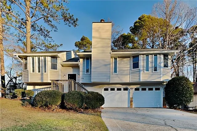 $1,945 | 2750 Herron Circle, Snellville, GA 30039