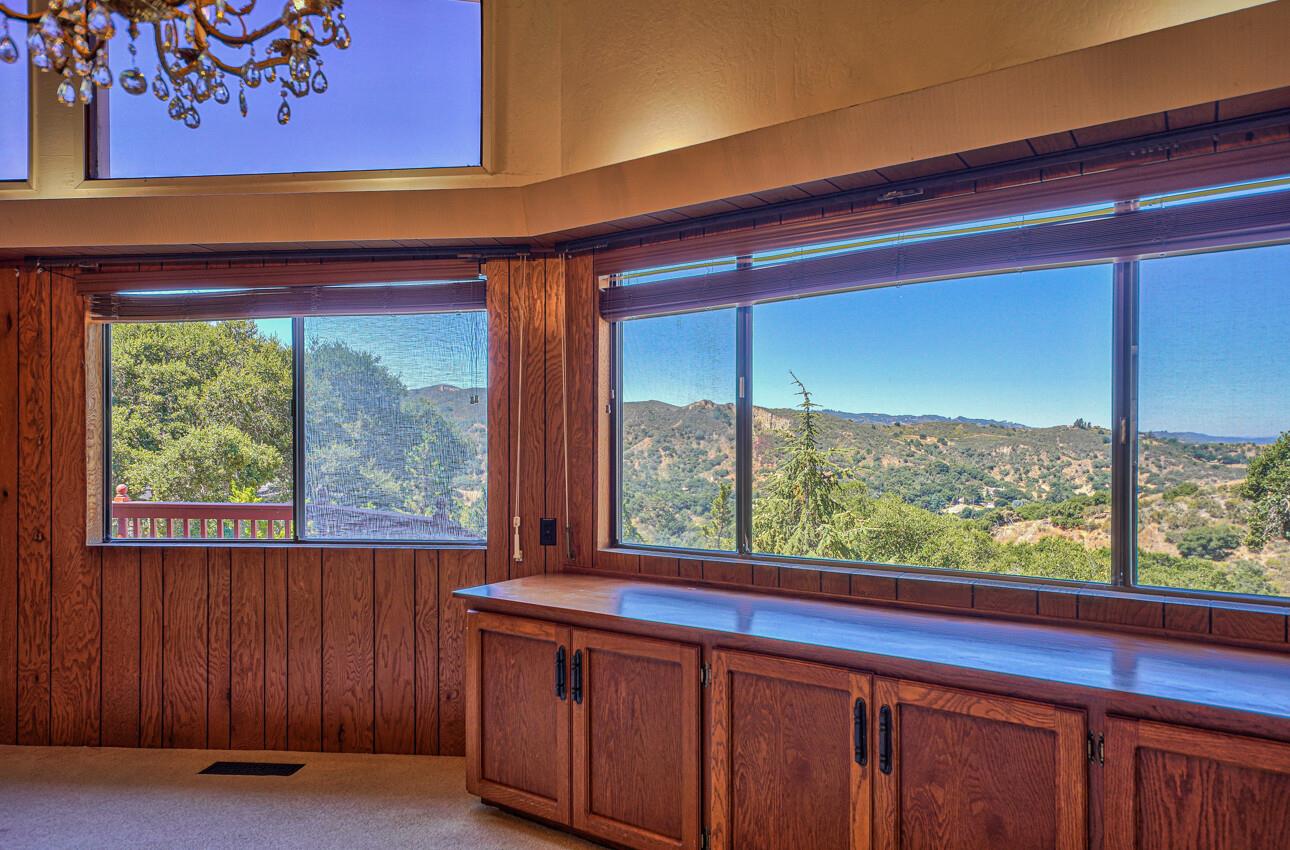 24585 Rimrock Canyon Road Salinas, CA 93908 - Photo 11 of 40 Gallery Image 11