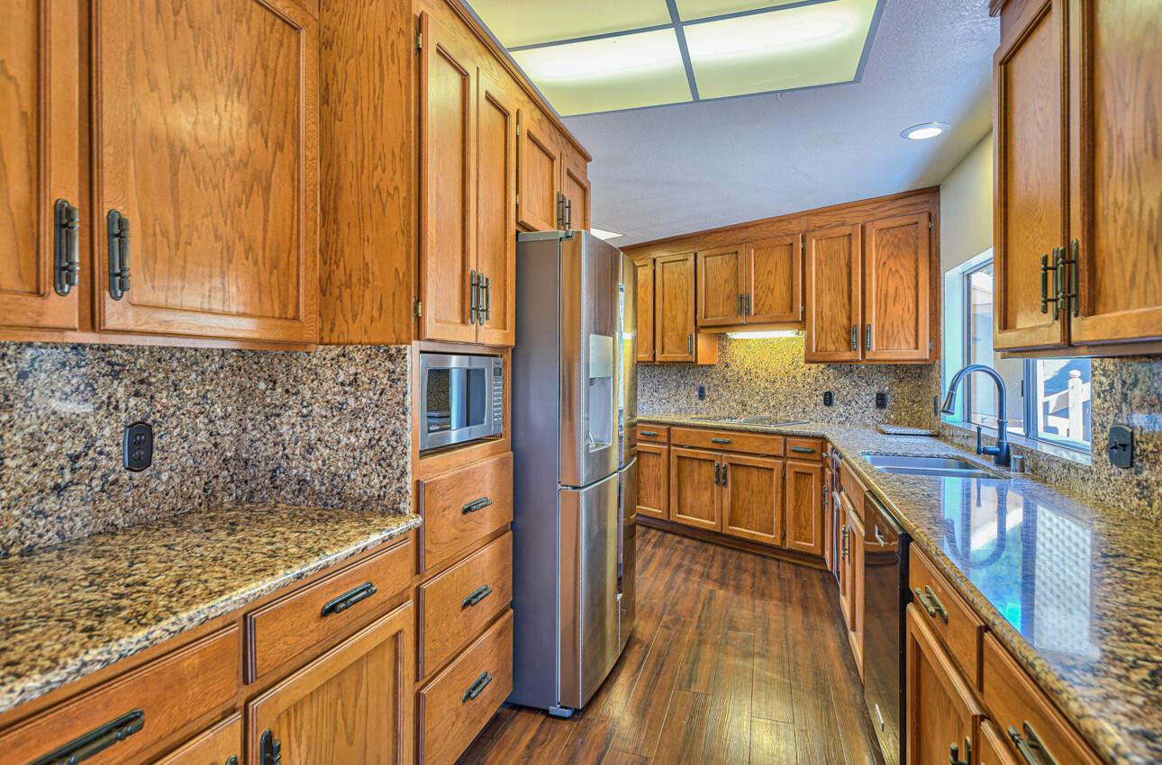24585 Rimrock Canyon Road Salinas, CA 93908 - Photo 17 of 40 Gallery Image 17