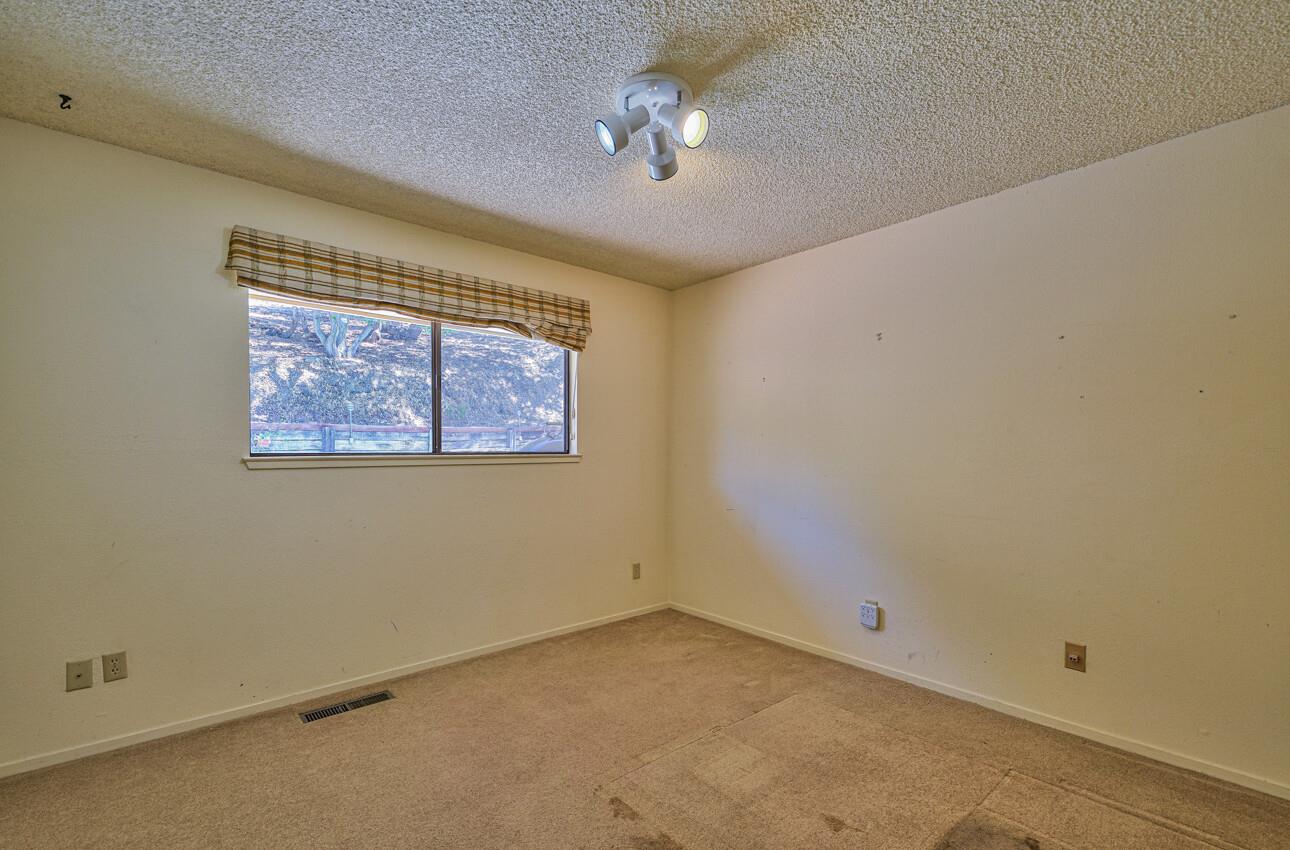 24585 Rimrock Canyon Road Salinas, CA 93908 - Photo 29 of 40 Gallery Image 29