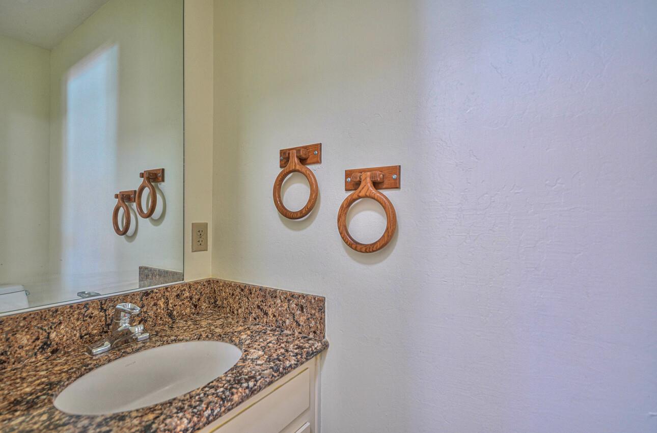 24585 Rimrock Canyon Road Salinas, CA 93908 - Photo 36 of 40 Gallery Image 36