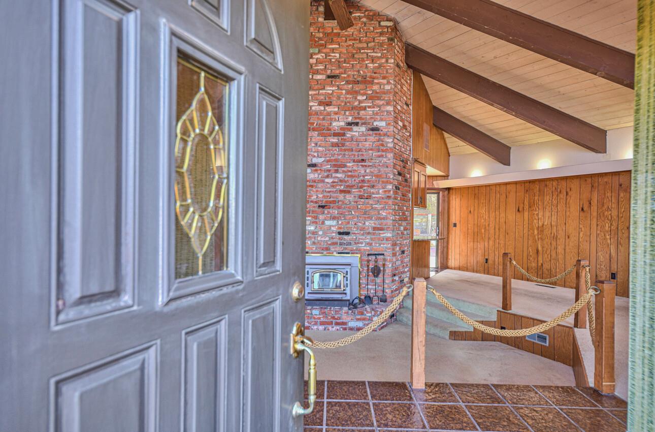 24585 Rimrock Canyon Road Salinas, CA 93908 - Photo 5 of 40 Gallery Image 5