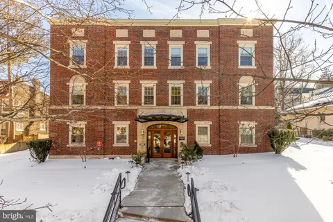 $499,900 | 2926 Porter Street Northwest, Unit 306, Washington, DC 20008