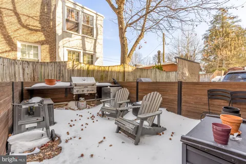 $499,900 | 2926 Porter Street Northwest, Unit 306, Washington, DC 20008