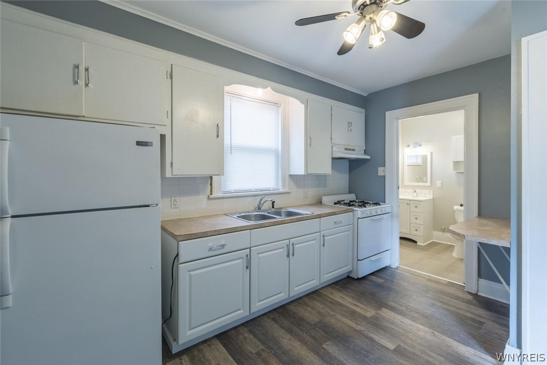 766 Columbus Parkway, Unit 3 Buffalo, NY 14213 - Photo 2 of 10