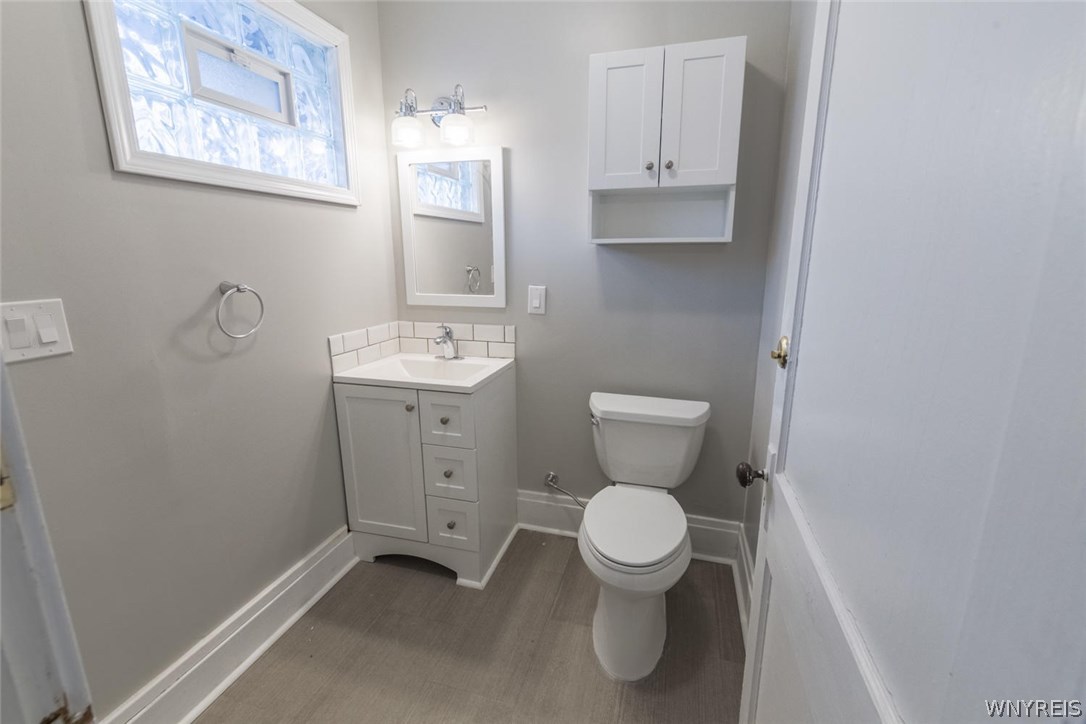 766 Columbus Parkway, Unit 3 Buffalo, NY 14213 - Photo 5 of 10