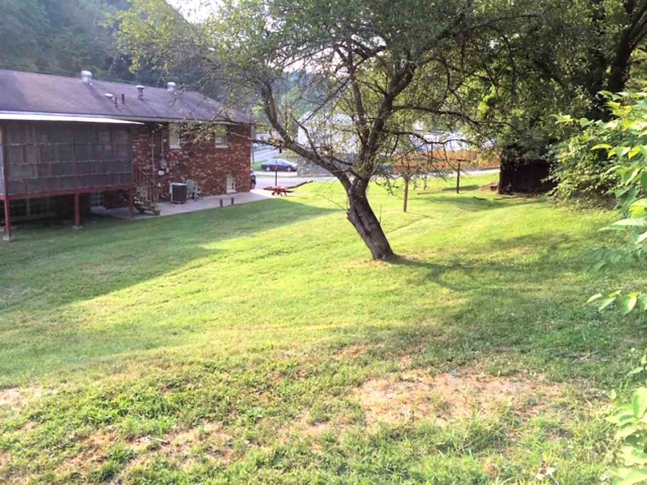 3853 Green Valley Road Huntington, WV 25701 - Photo 28 of 32 Gallery Image 28