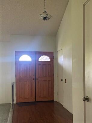 7248 Georgetown Road Goleta, CA 93117 - Photo 3 of 9