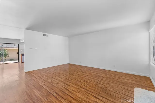 $1,098,000 | 5 Locust, Irvine, CA 92604