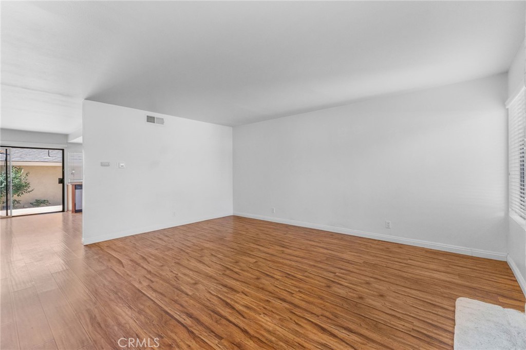 5 Locust Irvine, CA 92604 - Photo 13 of 69