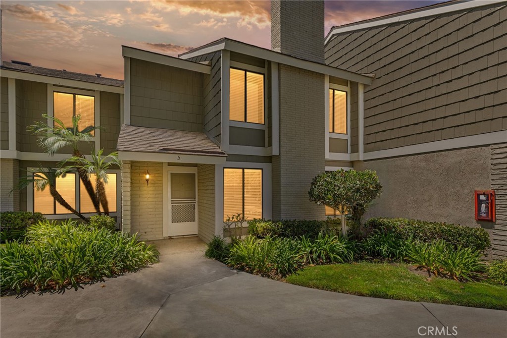 5 Locust Irvine, CA 92604 - Photo 2 of 69