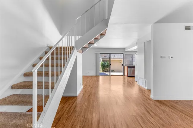 $1,098,000 | 5 Locust, Irvine, CA 92604