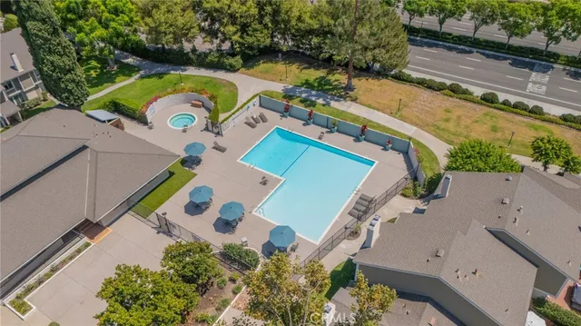 $1,098,000 | 5 Locust, Irvine, CA 92604