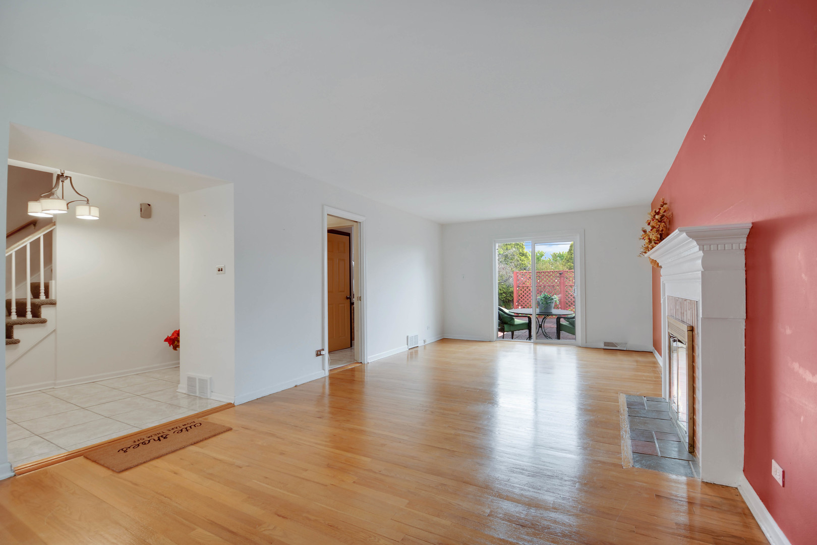 18751 Kings Road Homewood, IL 60430 - Photo 8 of 46 Gallery Image 8