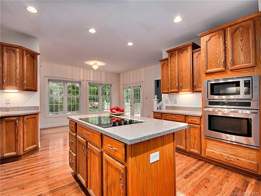 487 Patton Cove Road Swannanoa, NC 28778 - Photo 6 of 24 Gallery Image 6
