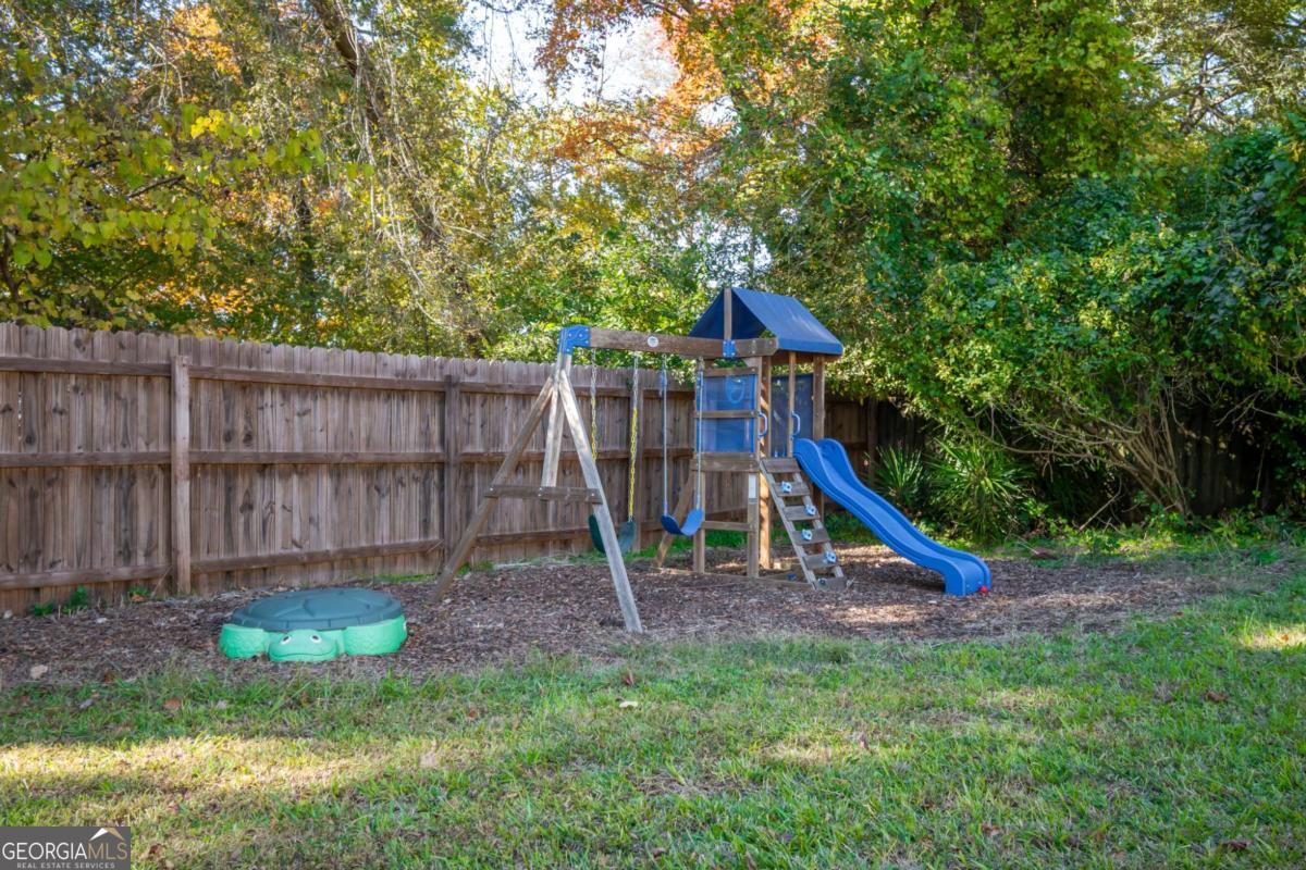 135 Tara Way Athens, GA 30606 - Photo 33 of 36