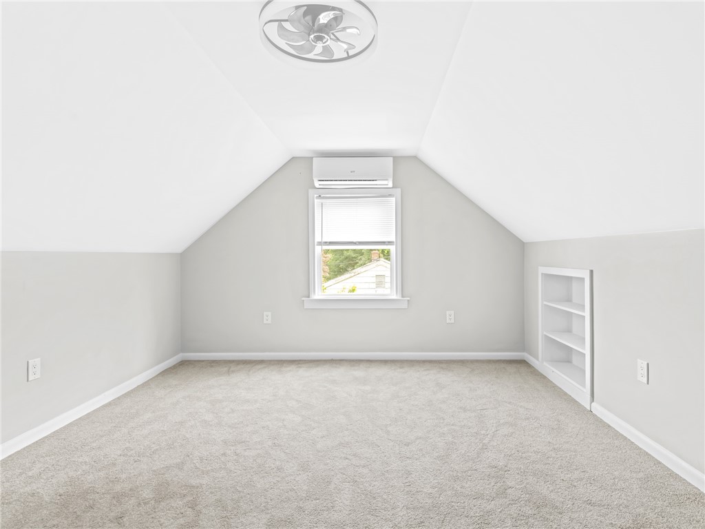 10 Palmer Street Smithfield, RI 02828 - Photo 19 of 23