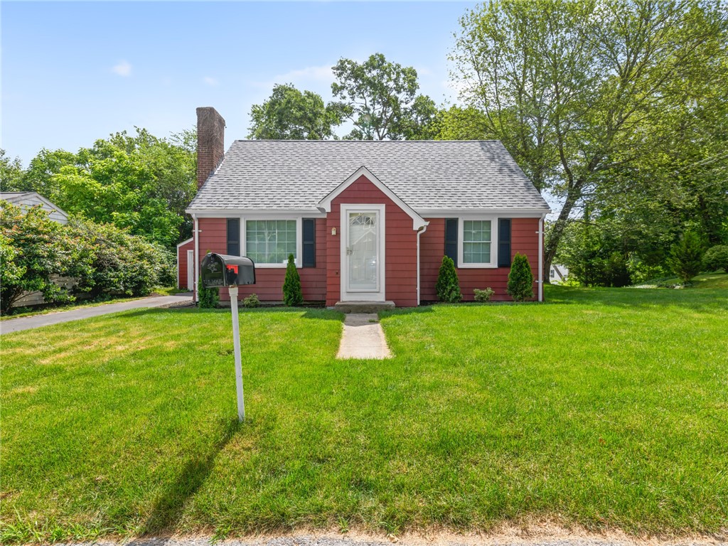 10 Palmer Street Smithfield, RI 02828 - Photo 2 of 23