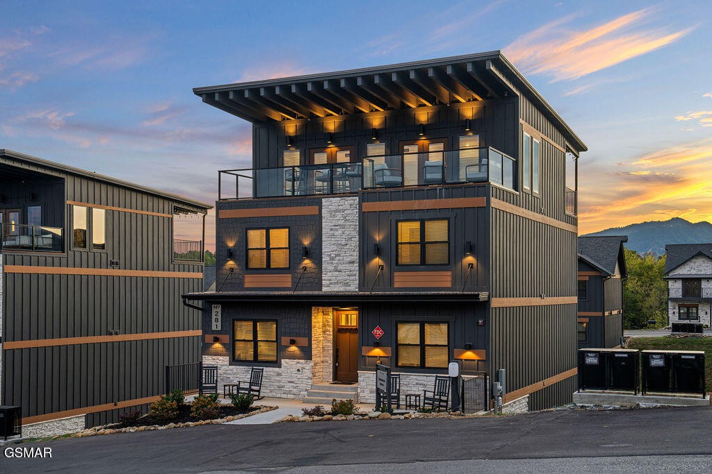 281 Rambling Crk Way Sevierville, TN 37862 - Photo 1 of 100 Gallery Image 1