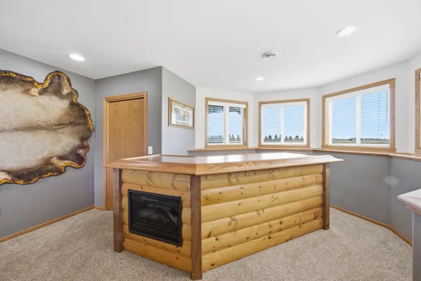 $450,000 | 1209 Morningside Drive, Casselton, ND 58012