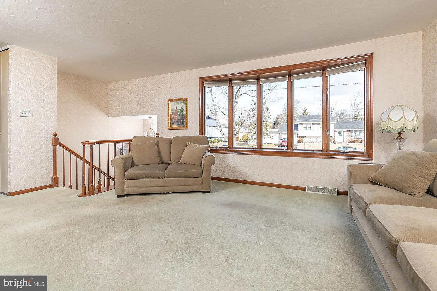 694 Lancing Road West Deptford, NJ 08096 - Photo 4 of 17