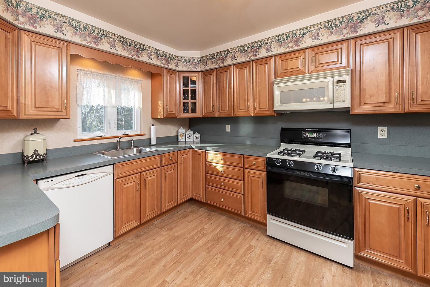 694 Lancing Road West Deptford, NJ 08096 - Photo 6 of 17