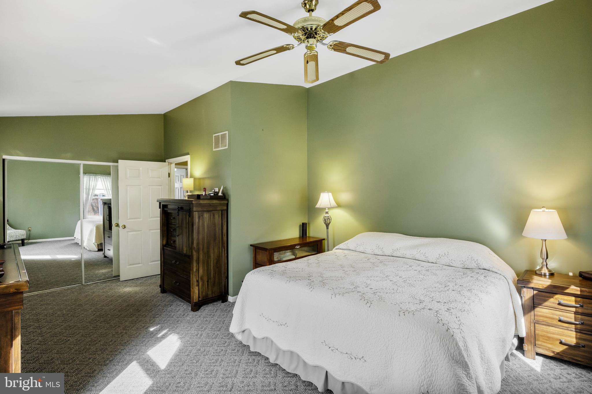 414 Acorn Road Mount Laurel, NJ 08054 - Photo 19 of 33 Gallery Image 19