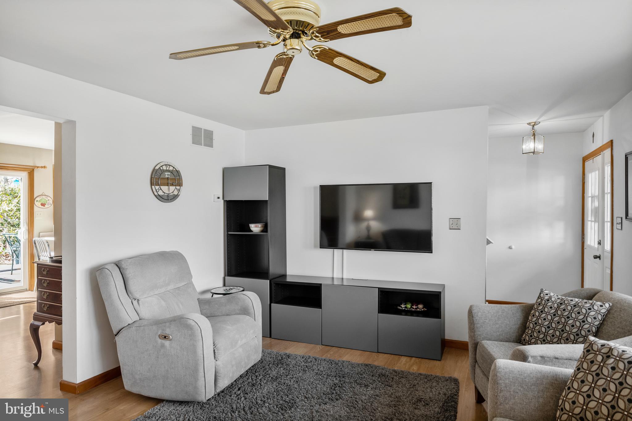 414 Acorn Road Mount Laurel, NJ 08054 - Photo 8 of 33 Gallery Image 8