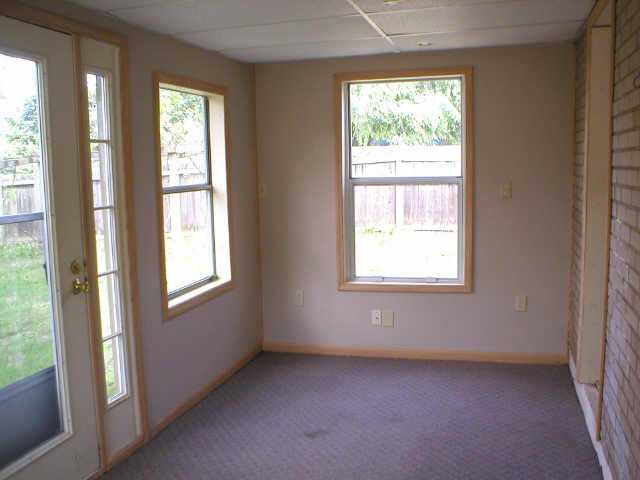 3823 Atkinson Road Columbus, OH 43232 - Photo 4 of 5 Gallery Image 4
